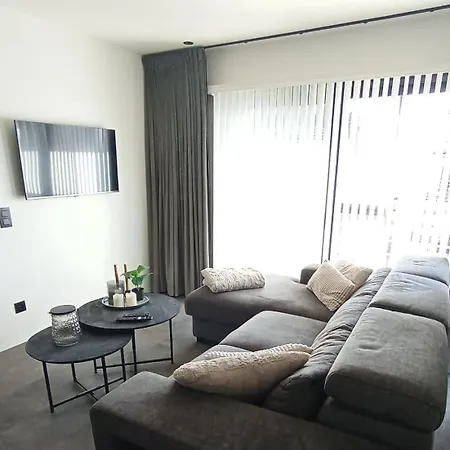 Apartment Sea Heated Pool With Parking - Promenade Cannes Bredene