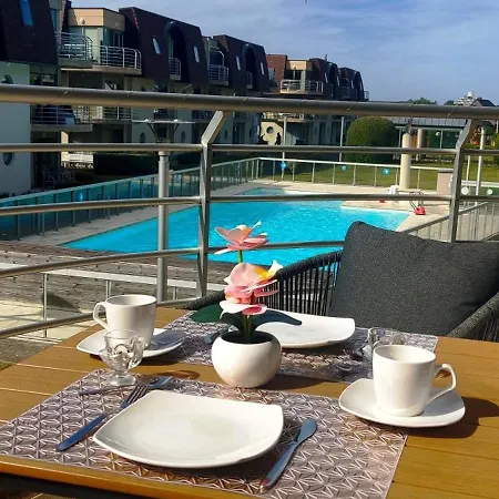 Sea Heated Pool With Parking - Promenade Cannes Bredene